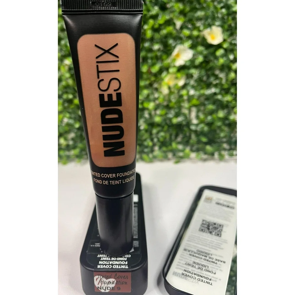 NUDESTIX Tinted Foundation Cover - NUDE  9 - 0.84 fl oz